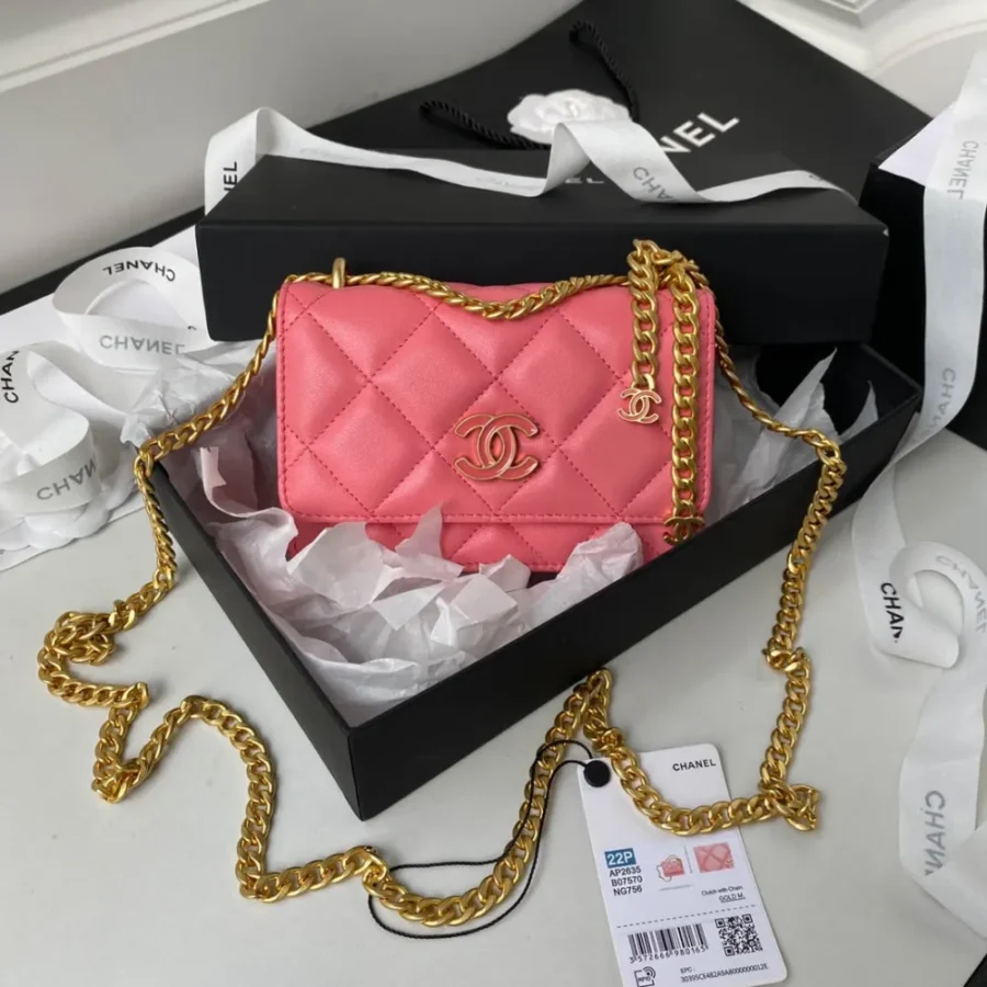 Size: 11x15.5x4.5cm(in)