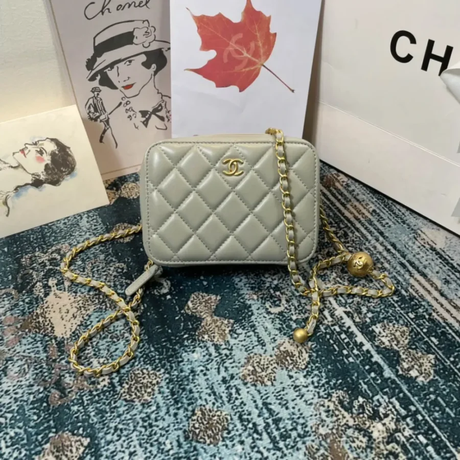 Size: 14x10x5.5cm
