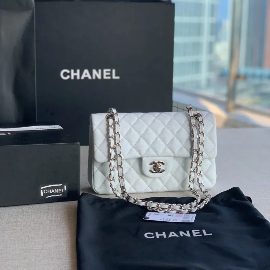 CHANEL Model: 01117# Size: 23Cm