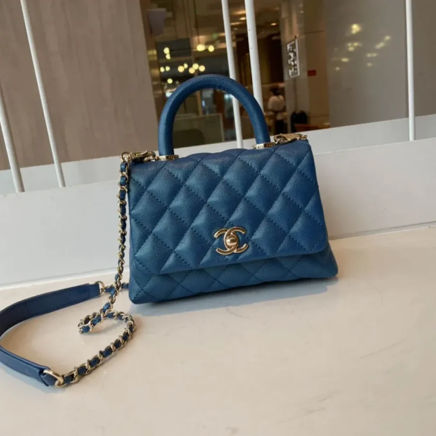 Chanel Pearl Blue Model: AS2215 Size: 19cm