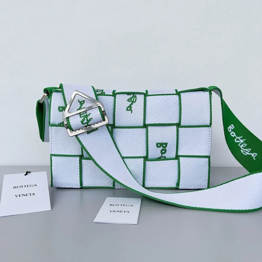 BV WEBBING crossbody bag Size:25x15cm 680513