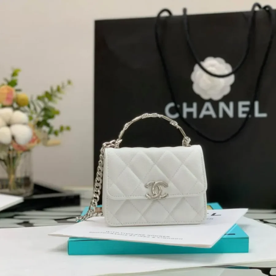 CHANE size: 13*9.5*6*cm