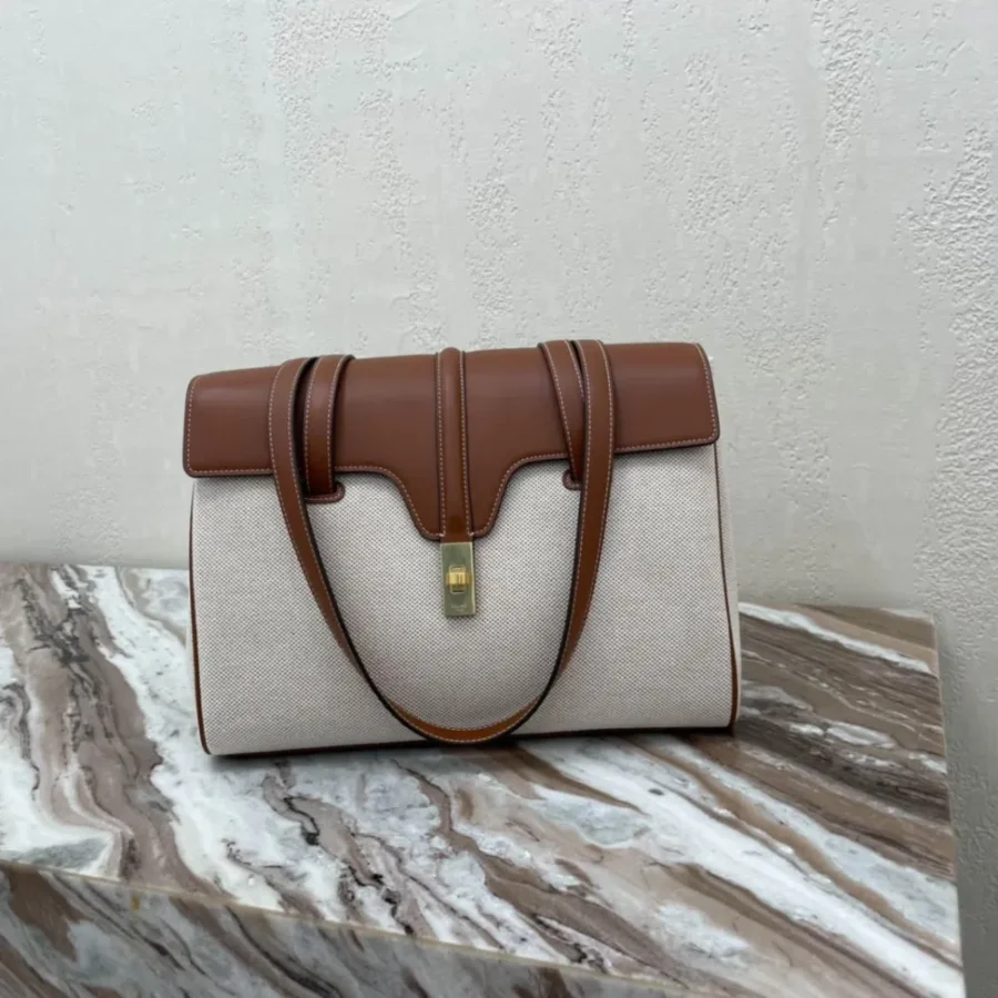 SOFT 16 Cowhide Handbag Number：195543DAX.11YE