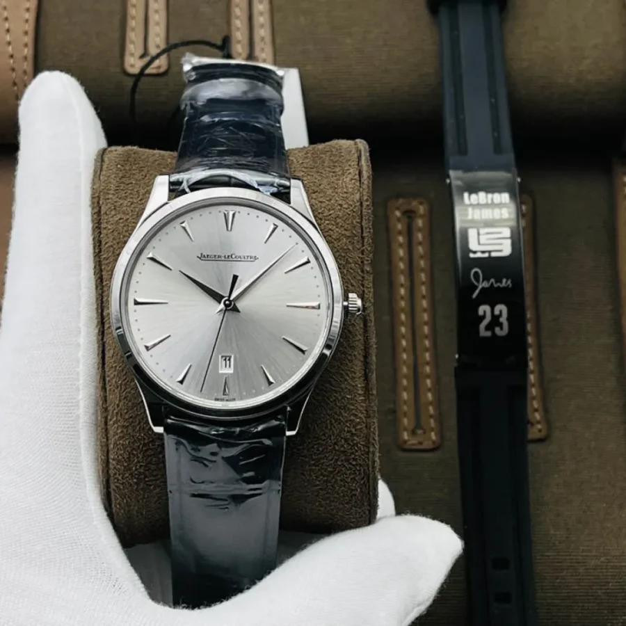 Jaeger-LeCoultre Master Series Watch Model: Q1548420 Diameter: 40mm*8.8mm