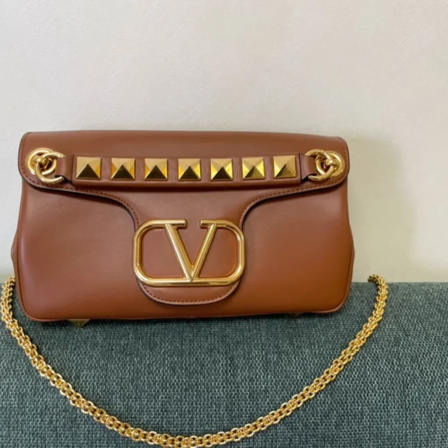 Valentino Model: 1155 Size:28x17x8cm
