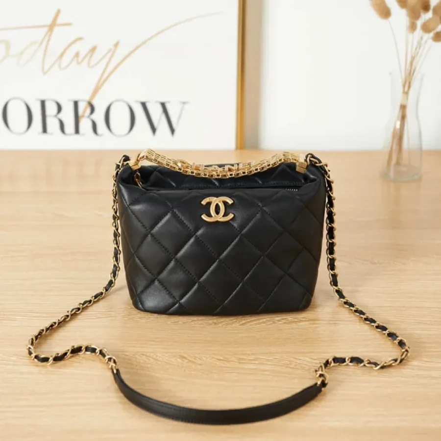 Wandering bag Model: AS3242 Size: 18*21*12*cm