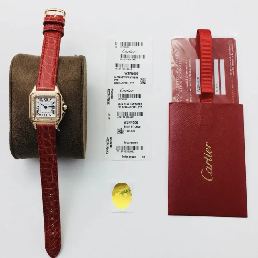 Cartier Cheetah series watch Diameter: 27*37 mm