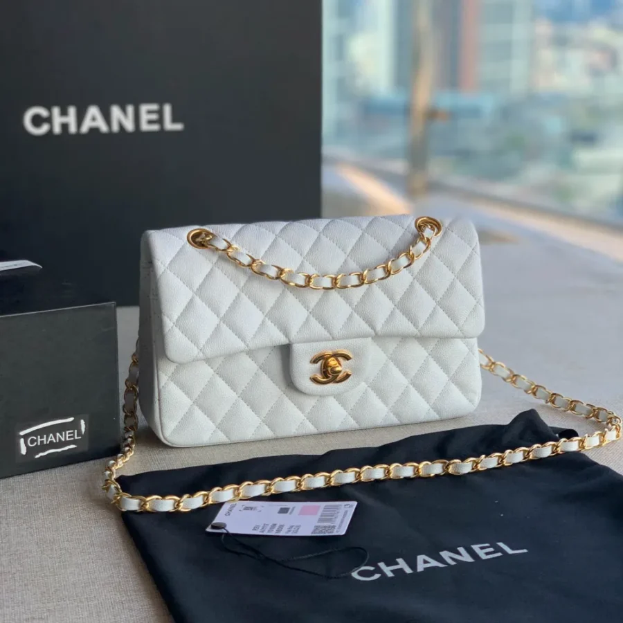 CHANEL Model: 01117# Size: 23Cm