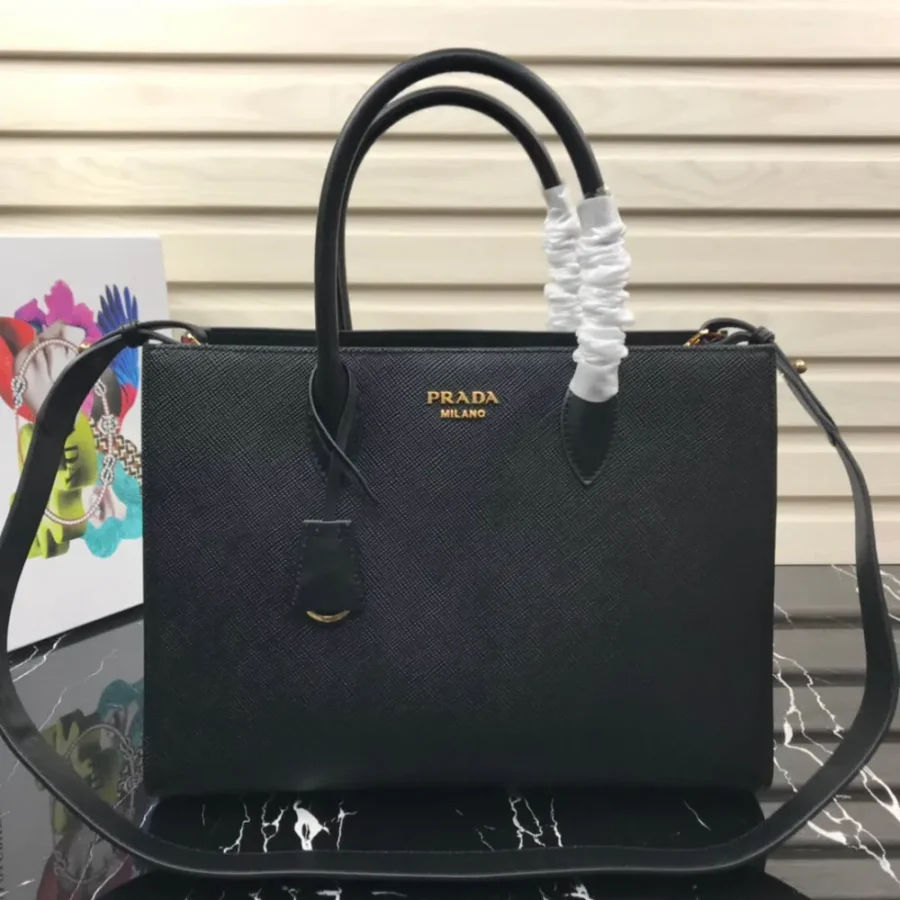 Prada Leather Bag Size: 34.24x13cm 1BA153