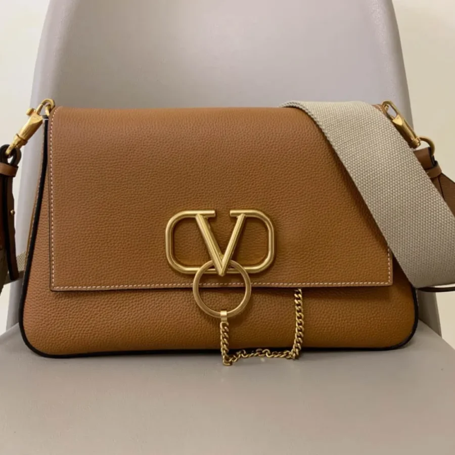 Valentino Size:35x12x22cm