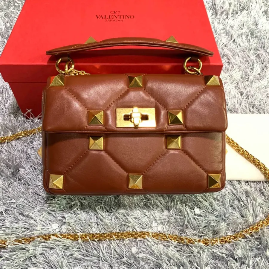 Valentino Size: 25x16x10cm Model:2060S