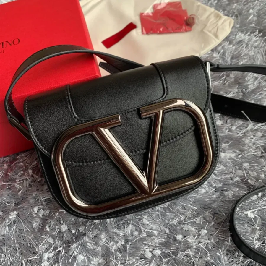 Valentino S shoulder bag