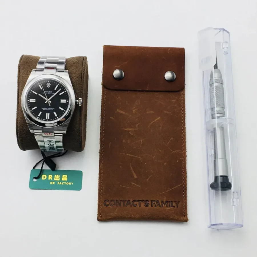 Rolex Oyster Perpetual Diameter: 41mm Thickness: 12mm