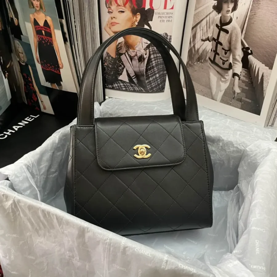 Handbag Size: 23 29 9cm Style: AS2457