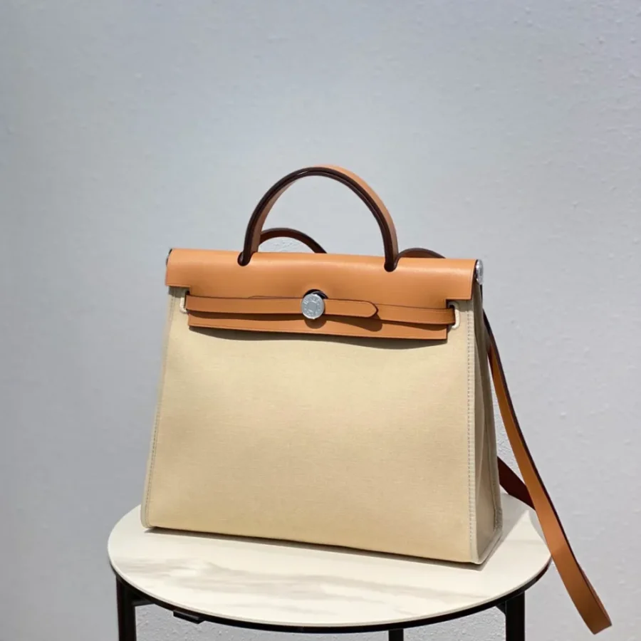 Canvas bag Size: 31*15*10Cm