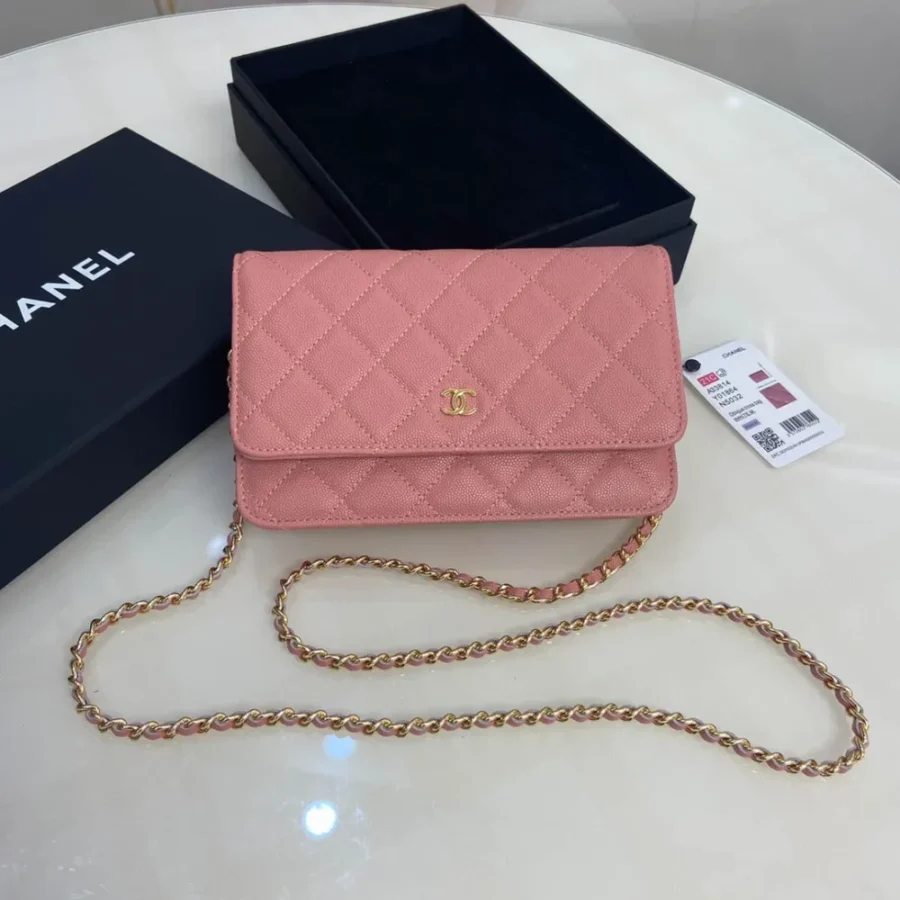 CHANEL Fortune Bag Model: 33814 Size: 12193cm
