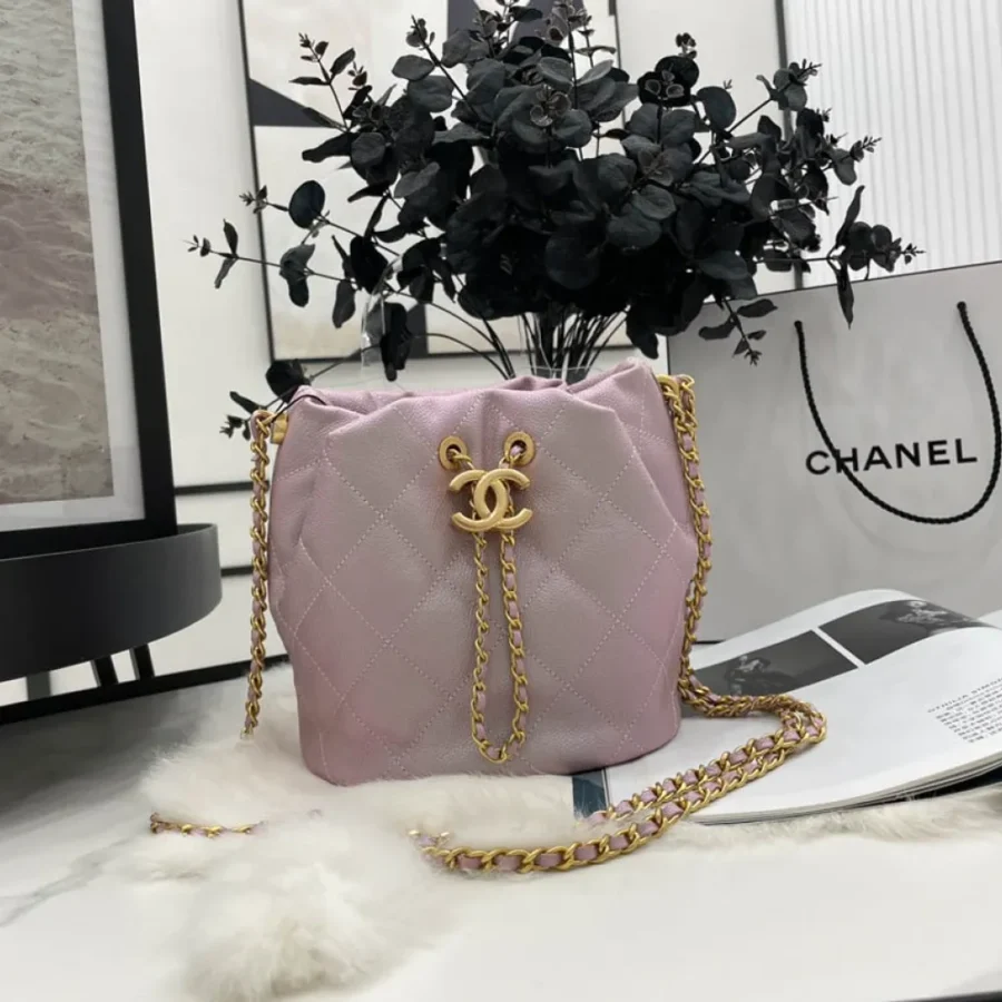Bucket Bag Dimensions: 17.5x17x14