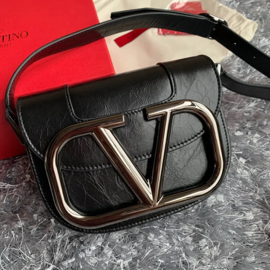 Valentino S shoulder bag