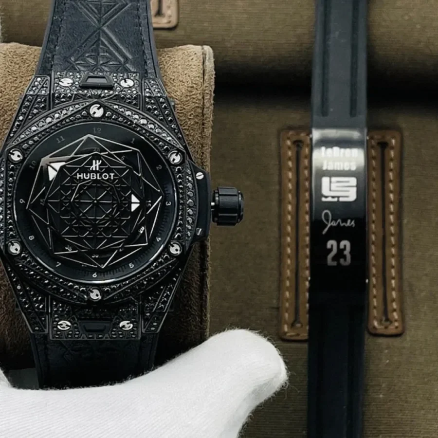 Hublot Big Bang Sang Bleu Tattoo Collection Watch