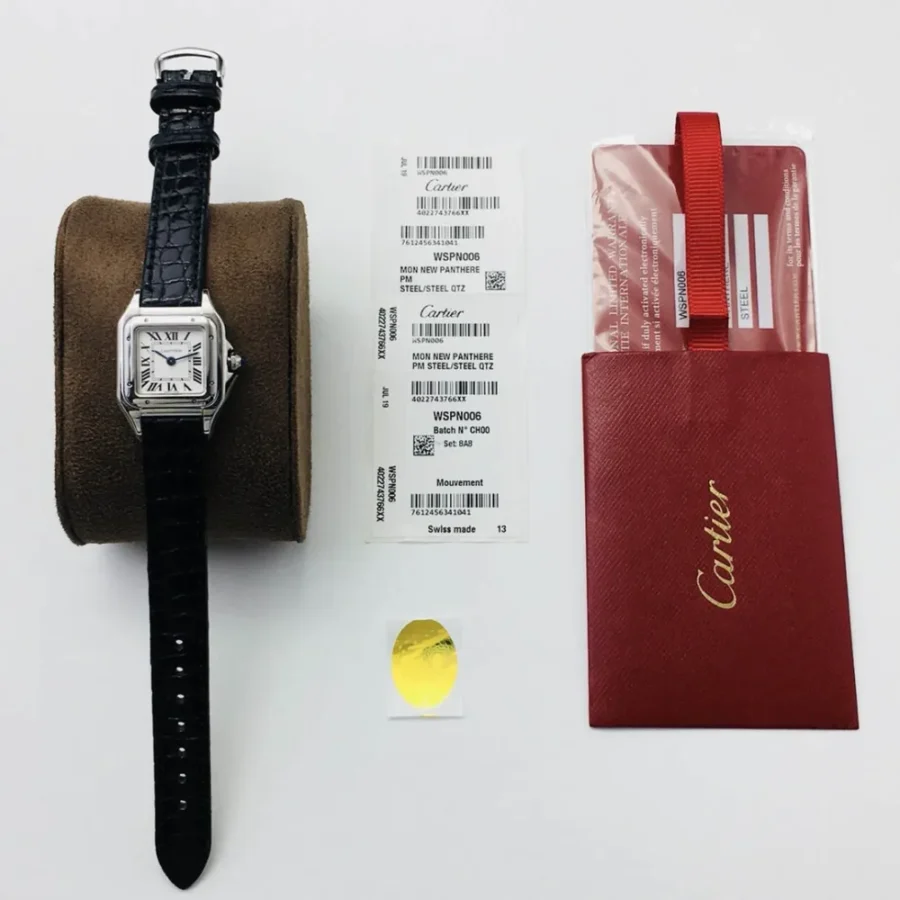 Cartier Cheetah series watch Diameter: 27*37 mm