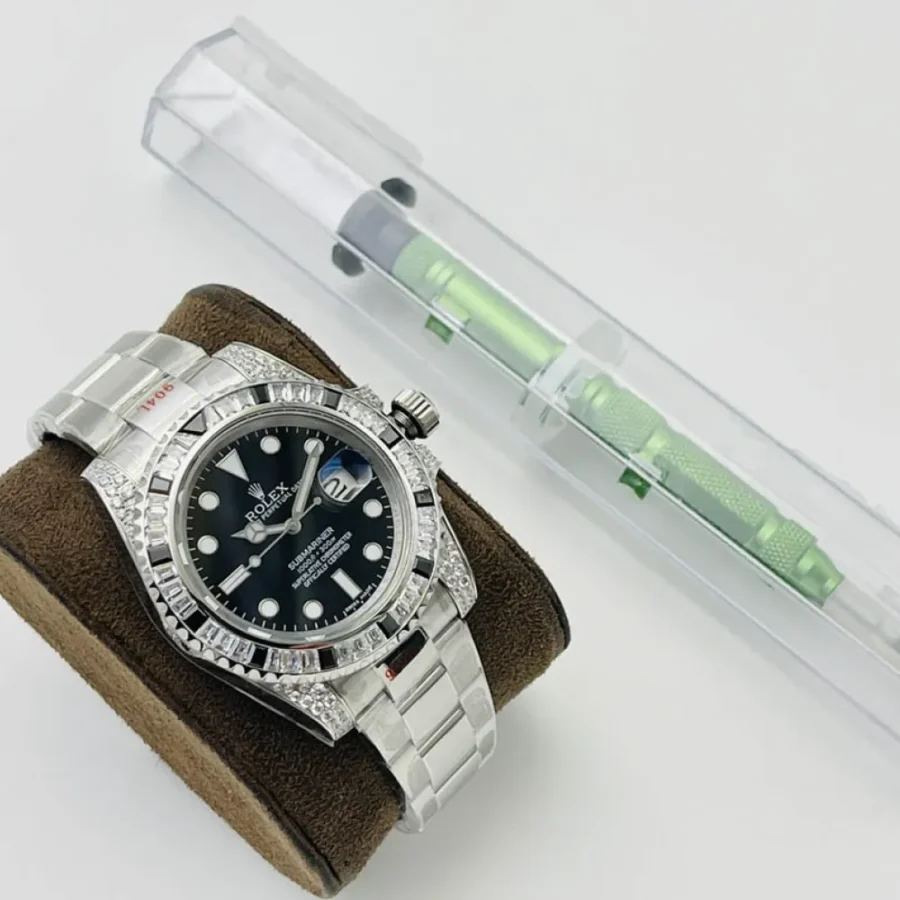 Rolex Submariner Watch Diameter: 40MM
