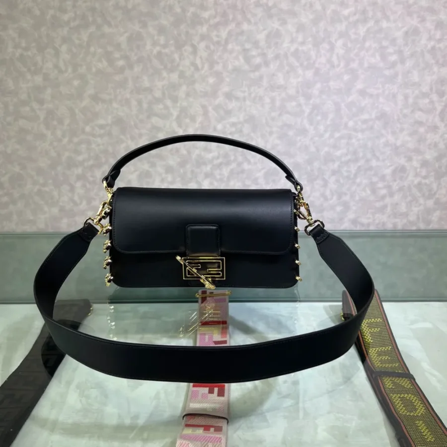 Versace by Fendi Collection Ref: R801 Size: 28*15.5*7cm