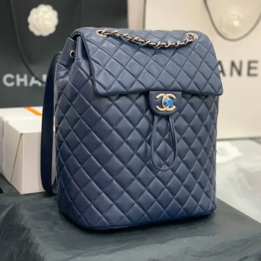 CHANEL Model: 91122 30X25X15CM