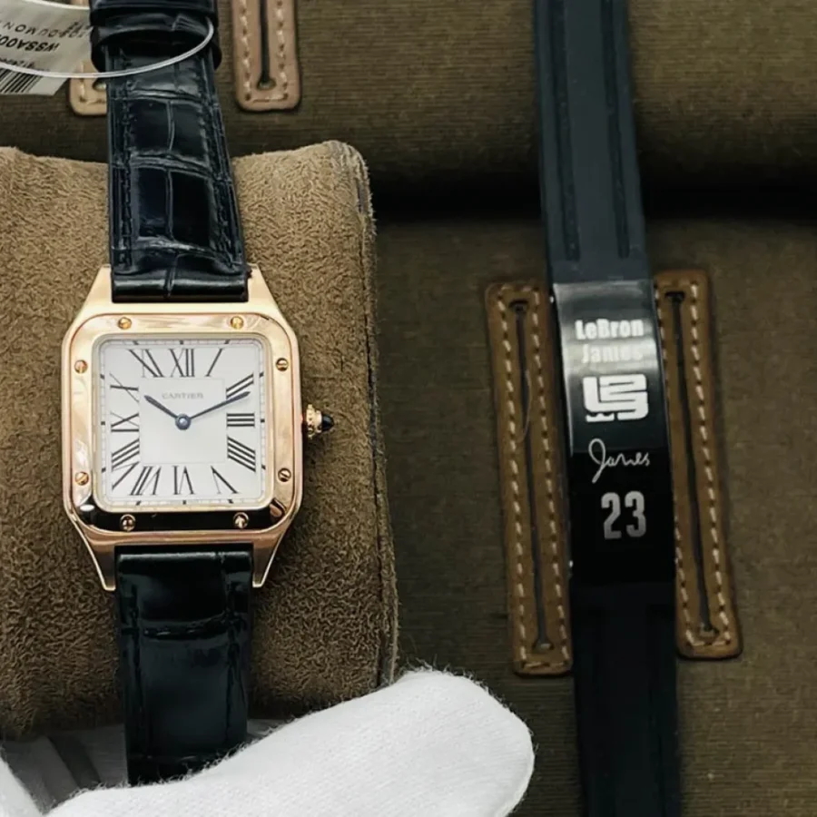 Cartier Couple Watch Diameter: 43.5X31.4mm 38X27.5mm