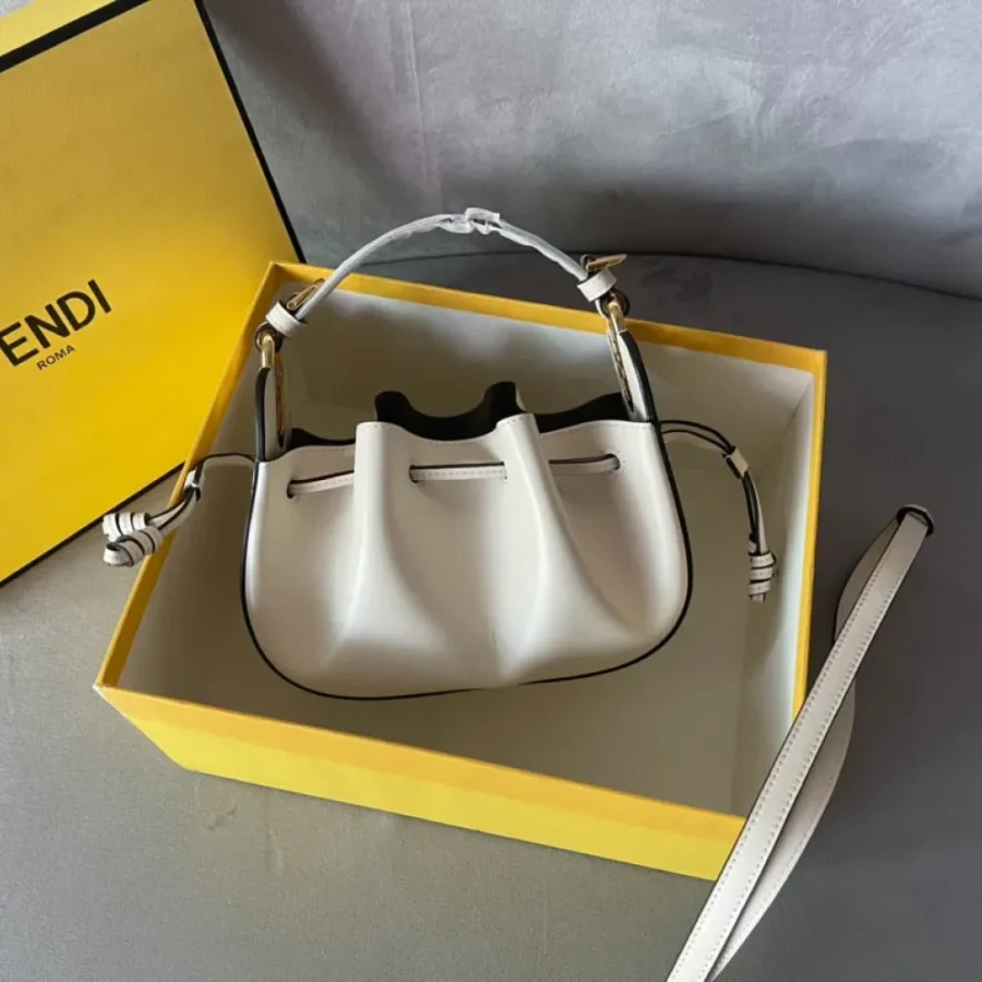 Size21.5*17*14cm