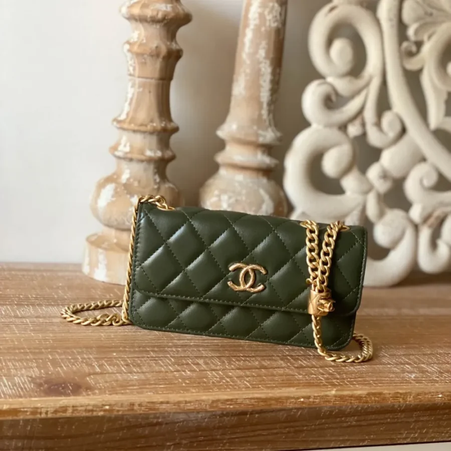 CHANE light green Size: 16cm Code: 81224