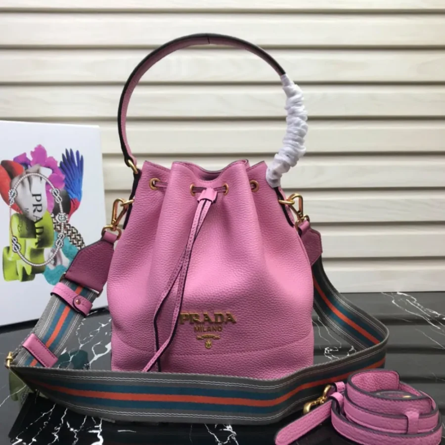 Prada Bucket Bag Size: 21.25x15cm 1BE018