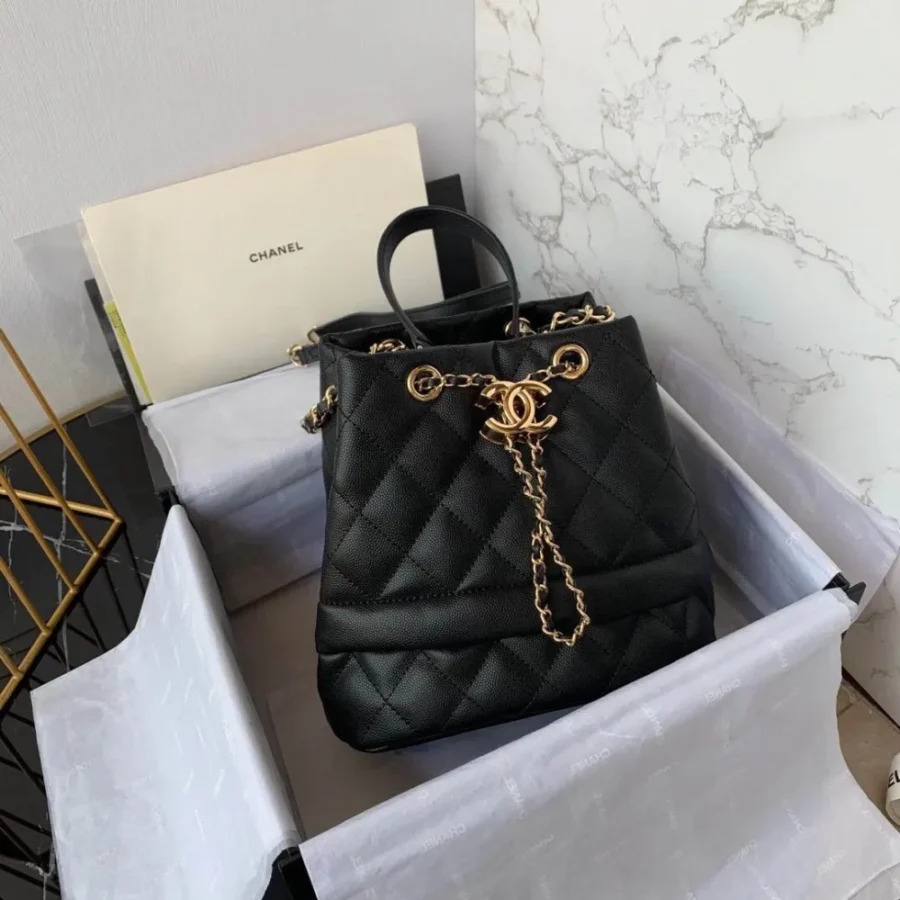 Chanel Size: 20cm Style: AS0768