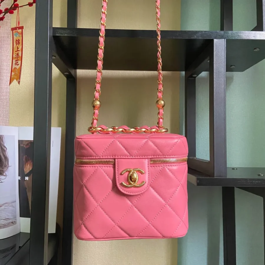 CHANEL 1268 Size: 16.5*16.5*15