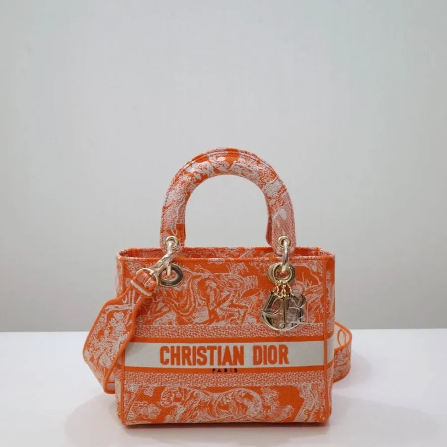 Size:44532 Size:24x20x11cm