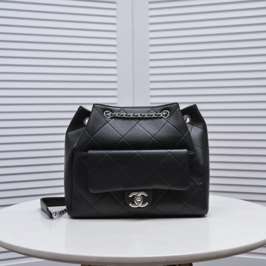 Chanel Style: 9067 Size: 26x23cm