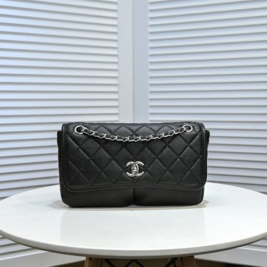 Size: 28*17*8cm