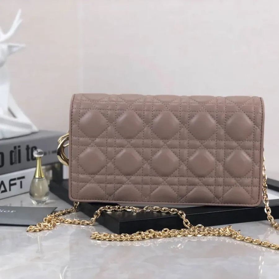 CARO Series Size: 24*15*7cm