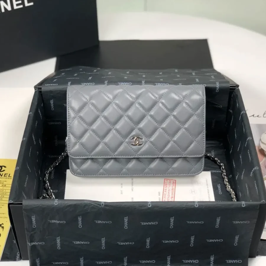 Lambskin Shoulder Chain Bag Style Number: 33814