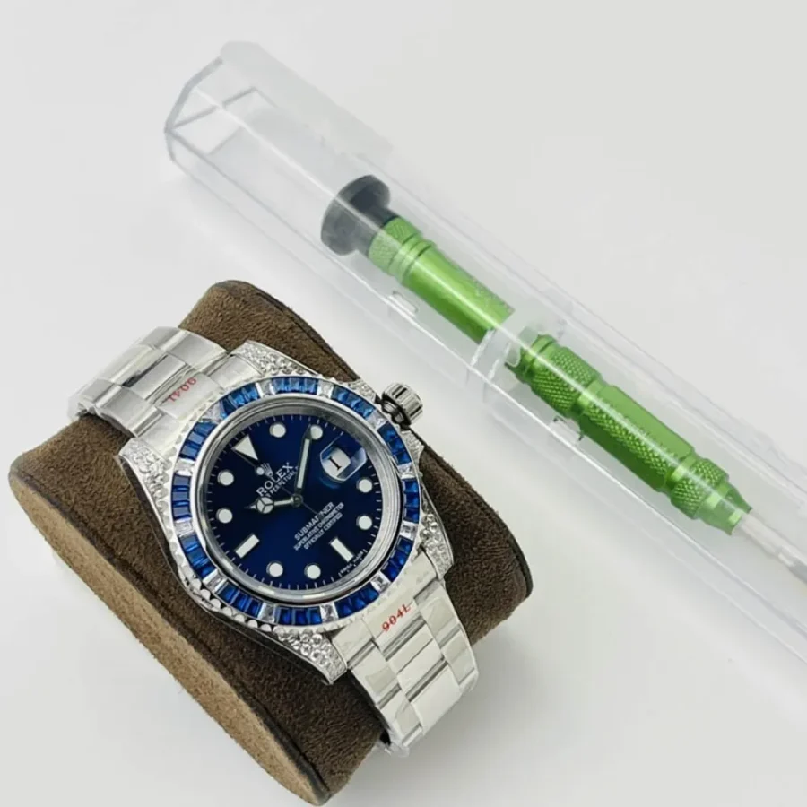 Rolex Submariner Watch Diameter: 40MM