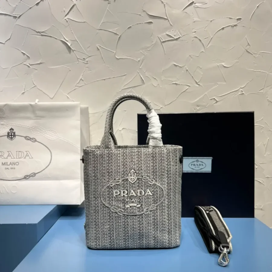 Prada Embroidery Tot Bag Size:21x22cm 1BA343