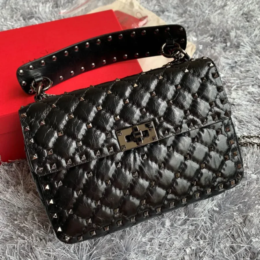 Valentino Size:23*6.5*16cm Model:0122