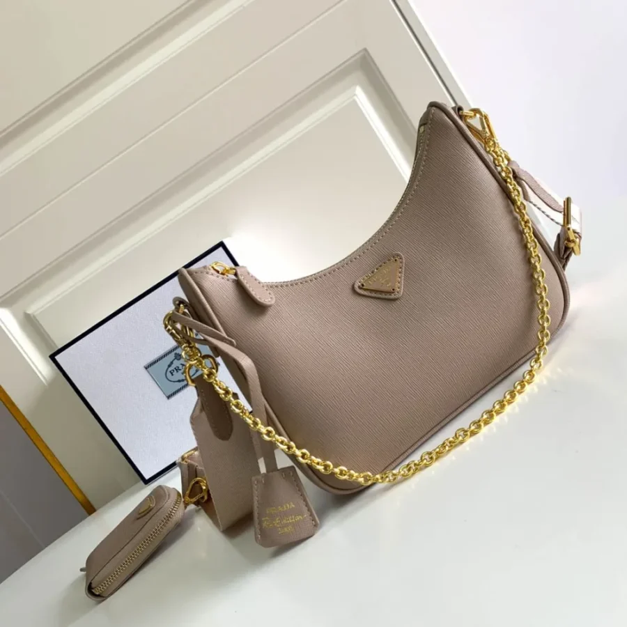 Prada Underarm Bag Size: 23x17cm 1BH216