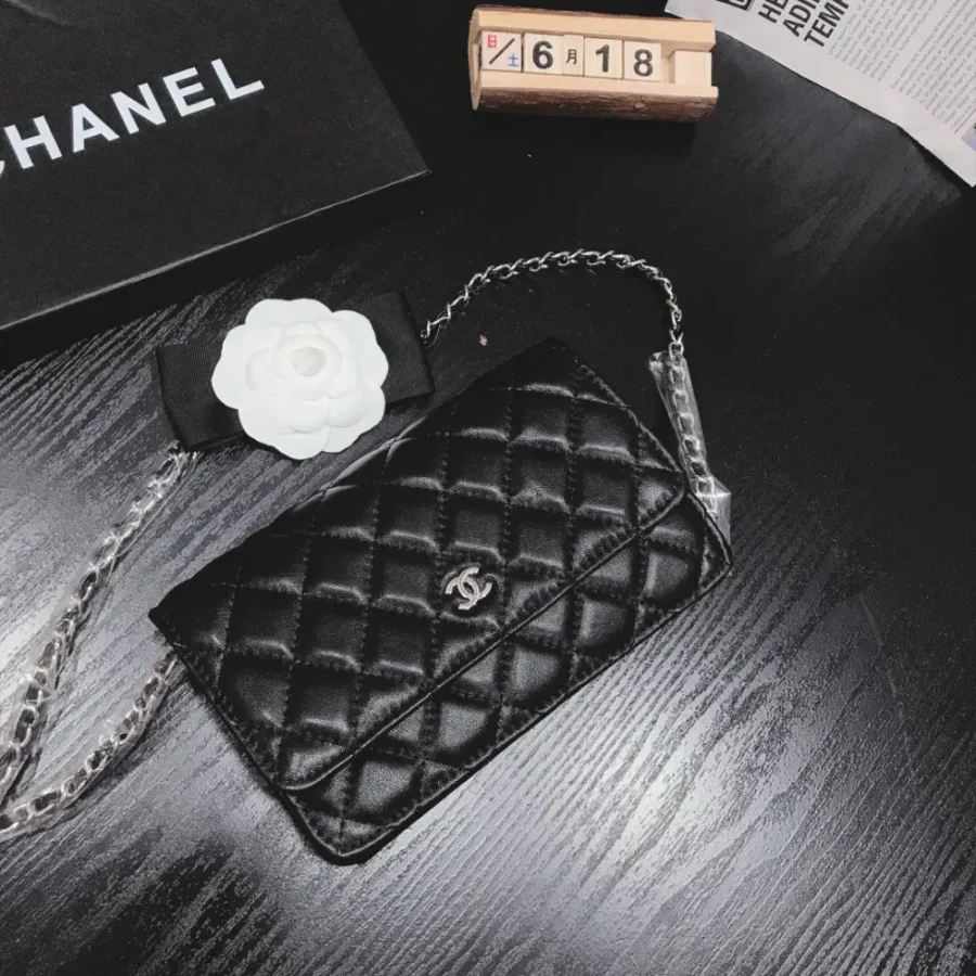 chanel sheepskin Size: 19/12/5