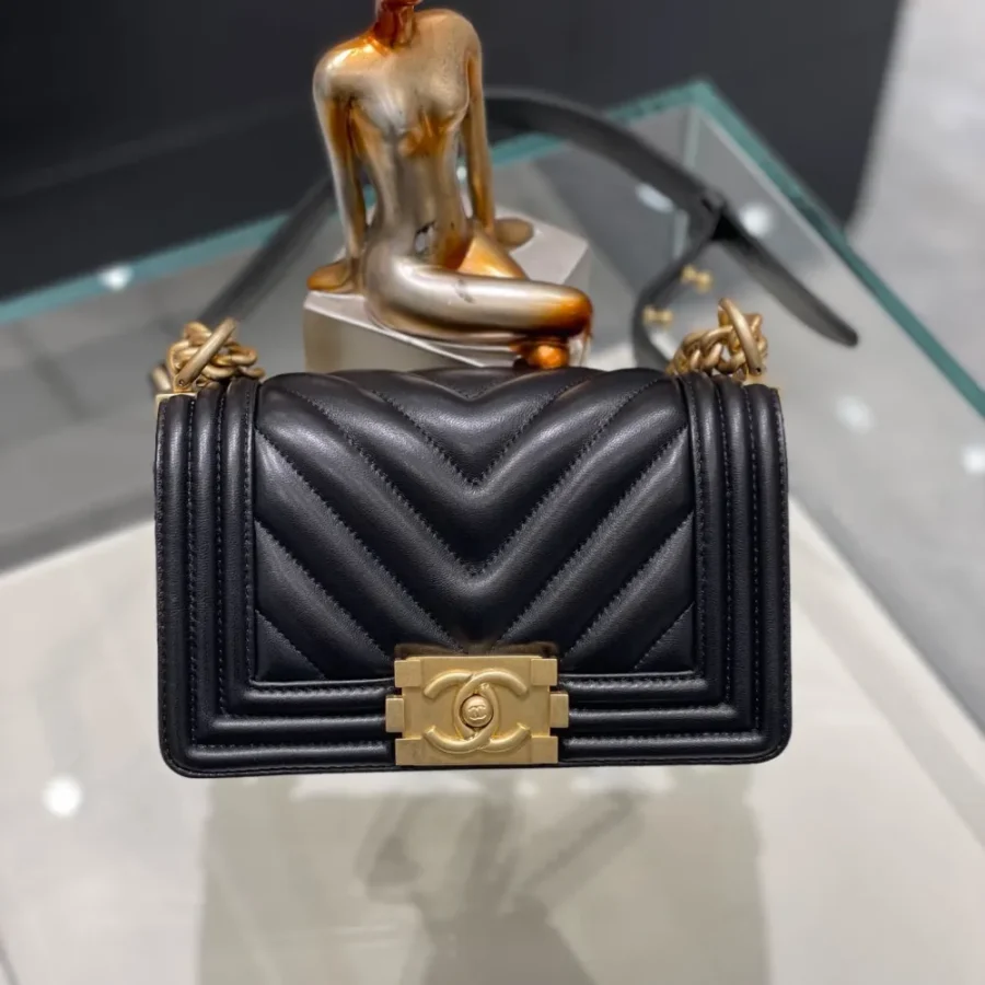 Sand Gold Size: 20Cm