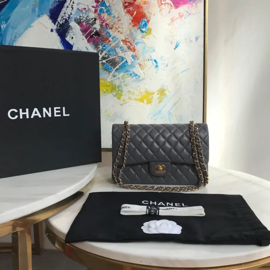 Lambskin size: 25x16x7.6cm Model: 1112#