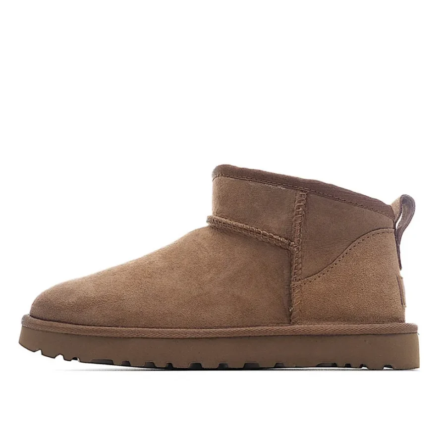 UGG Classic Mini series snow boots