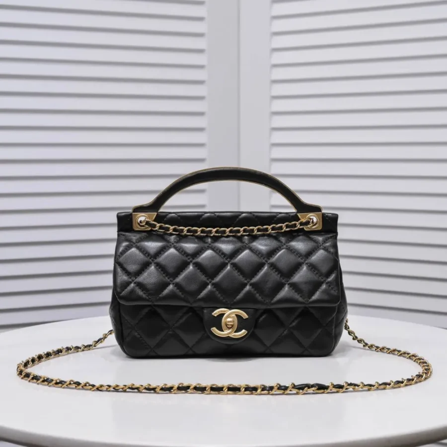 ChaneLady Handle Size: 23* 20* 8cm