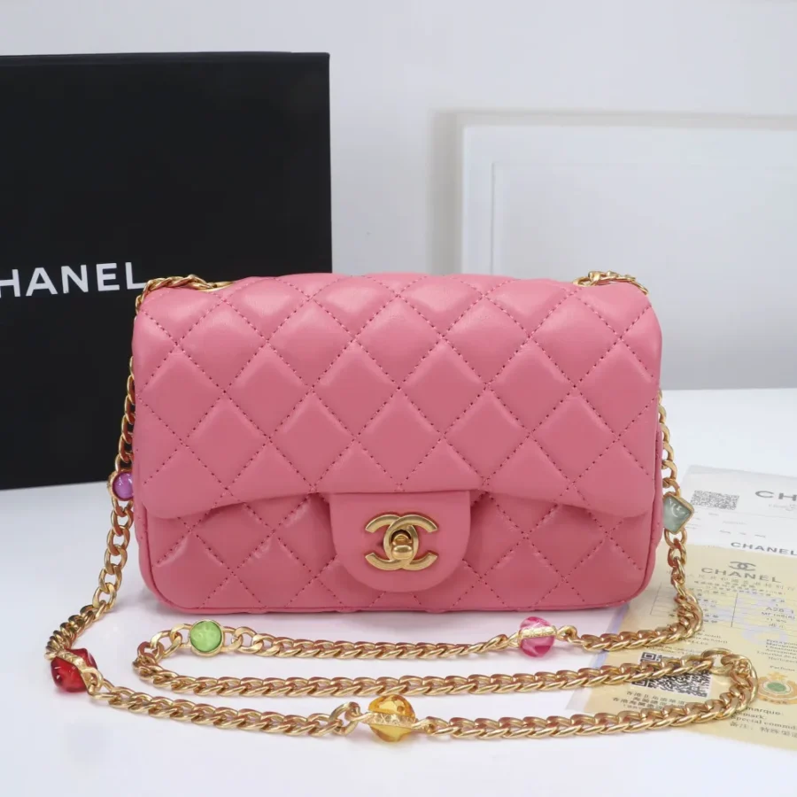 Chanel Stone Chain Bag Size: 21/13/6 Style: 611