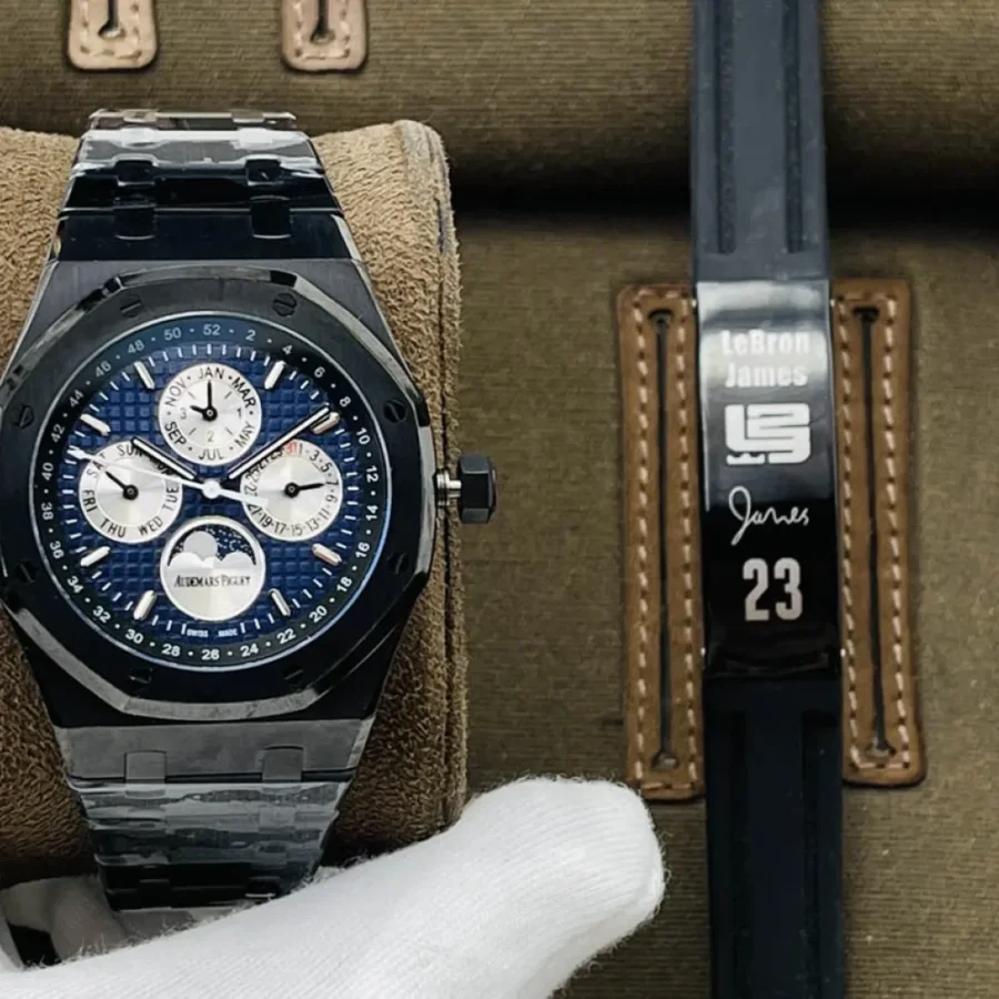 Audemars Piguet watch Diameter: 41MM