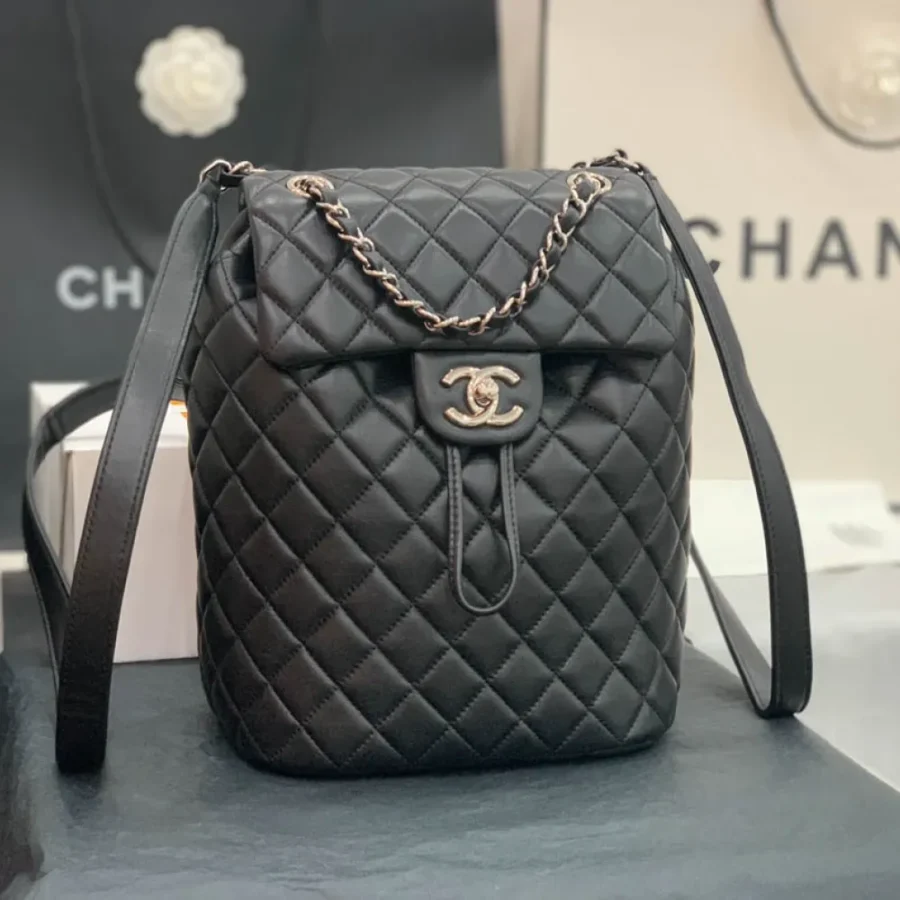 CHANEL Model: 91120# Size: 25X20X10CM